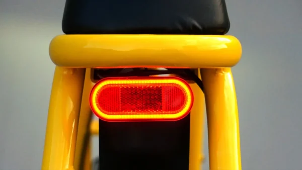 BugS-rear-light KHS x Sillykids Bug S | Cargo e-bike